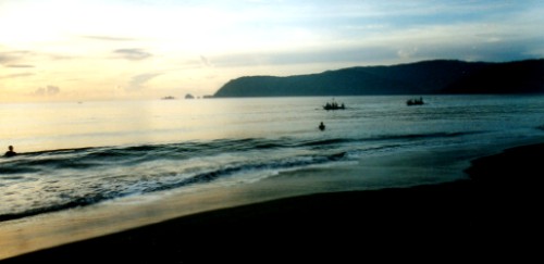 sabangbeach.jpg (20217 bytes)