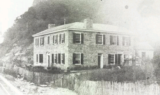 Stone House Hotel, Sinipee, Wisconsin Territory, 
now Grant County, Wisconsin. Photograph circa 1880. 
(Credit: Plumbe Archives; Krainik Collection.)