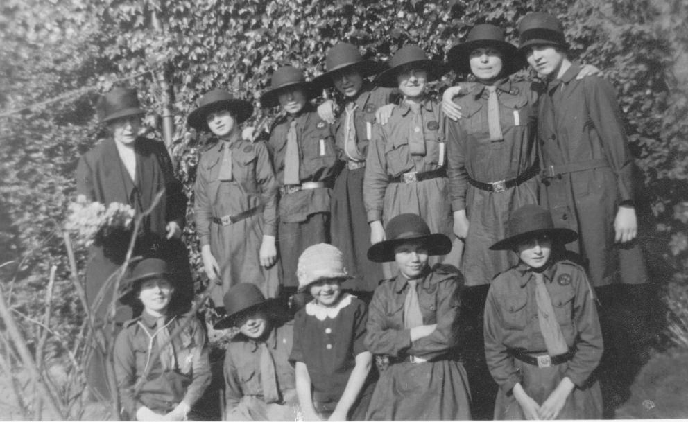 Mrs Towle with Girl Guides, c 1928