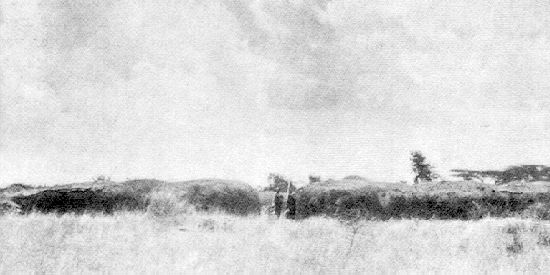 Masai-Kraal in der Steppe.