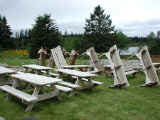 Picnictables.JPG (60491 bytes)