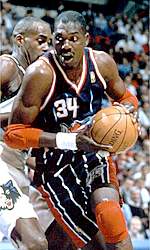 olajuwon.jpg (12843 bytes)