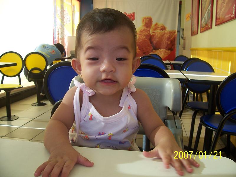 Laina on her gigil trick