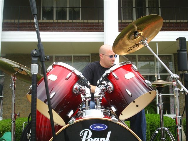 Brian on drums at Pleasureville Day - 9-17-2005.