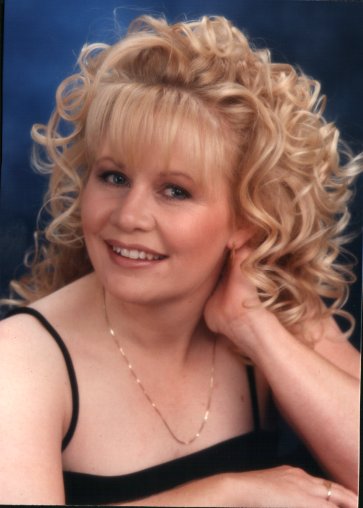 kristin.jpg (31607 bytes)