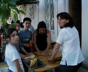 Caitlin, Nicol�s, Felipe, Alejandra and Carola.