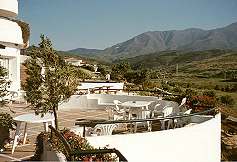 Luxury Spanish Apartment near Estapona, Costa del Sol, for sale. Property sales in Spain