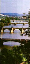 Puentes sobre el Moldava a su paso por Praha