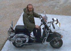 L'unico in scooter