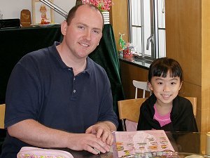 Teaching phonics to Primary 1 student.