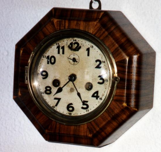 clock24.JPG