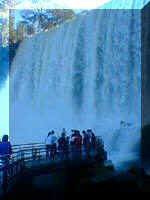 Garganta del Diablo-Iguaz�-(7kb)