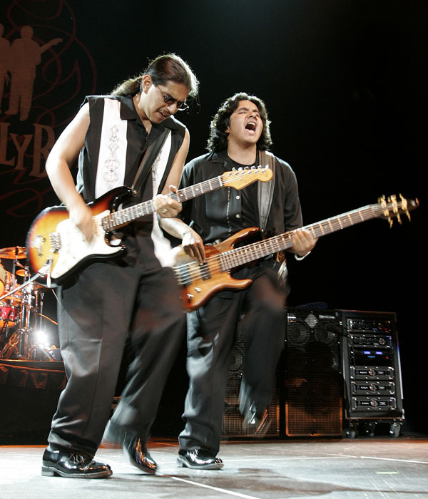 Los_LonelyBoys_1.jpg