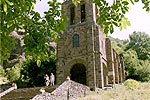 kerkje midden tussen de heuvels, langs de Allier