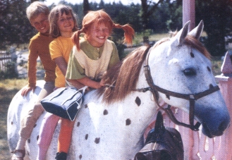 Pippi Langstrumpf und ihre Freunde Annika und Tommi