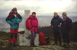 Santi, Primo, Josemari Unanue eta Martxel Biloriako ordokietako gainean