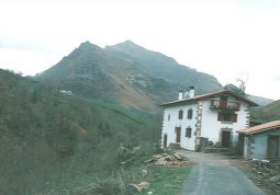 Irubelakaskoa/Alkaxuri mendiko iparreko isuraldea. Klik egin handiago ikusteko