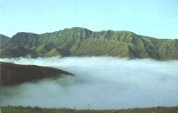 Iparla mendia Larla aldetik ikusia