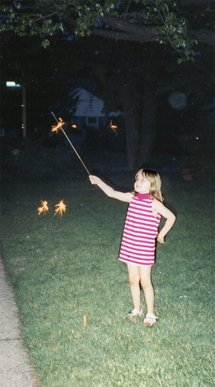 Maddie and the sparkler