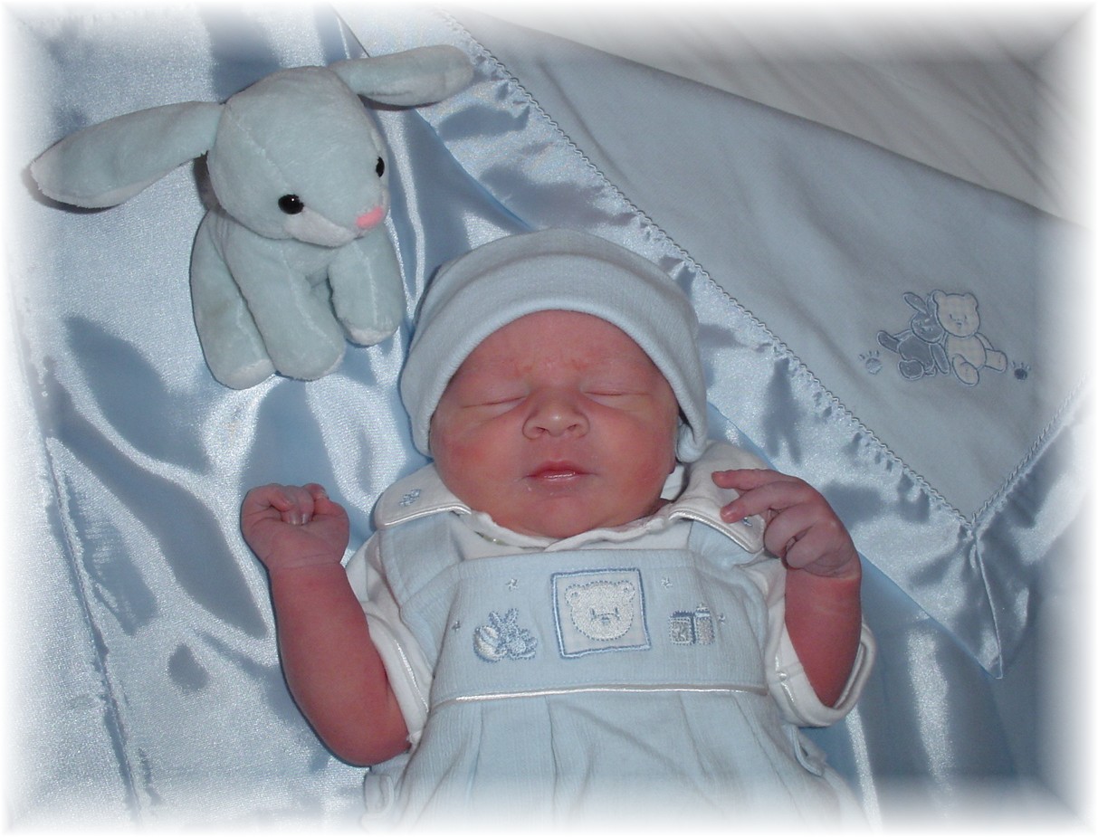 Going Home!!&nbsp; Baby Boy Groves is 7 hours old!