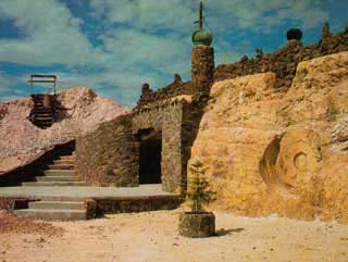 cober-pedy-street