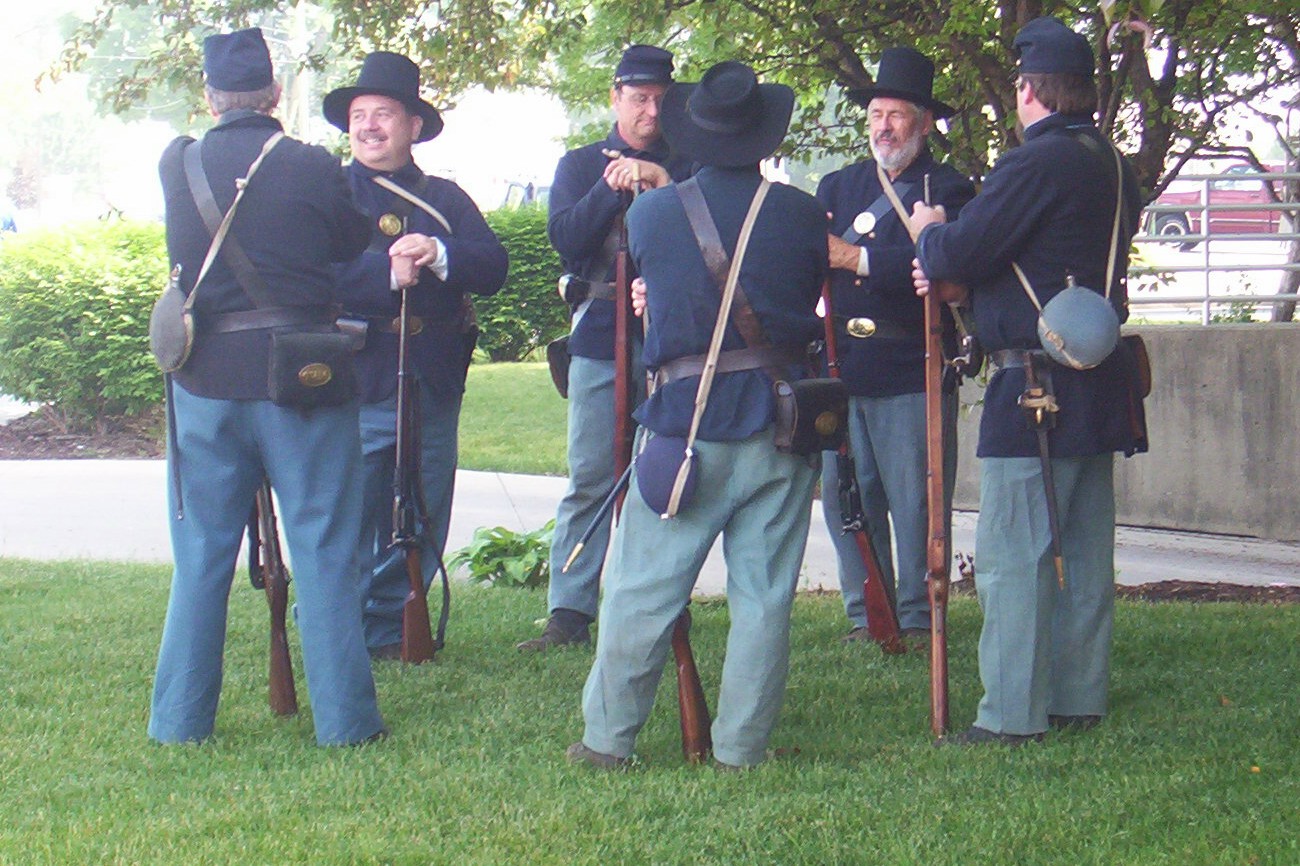 Members of 21st and 57th OVI preparing for Memorial Day Parade