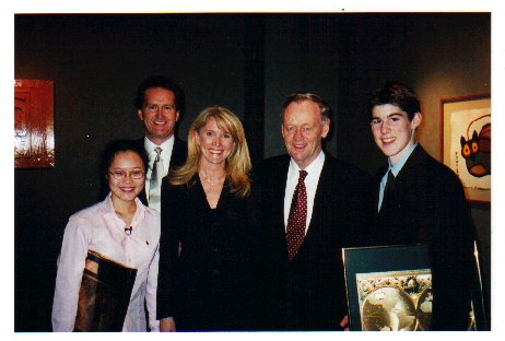 http://www.geocities.com/overbui/award.jpg
