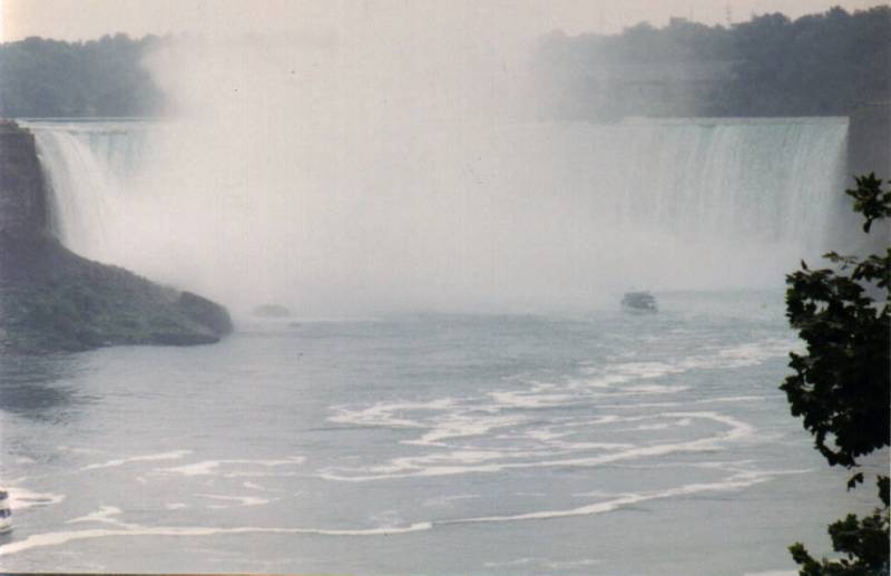 Here's a Picture of the Horseshoe Side of Niagara Falls