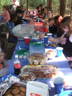 After the games - we sample the great food . . . 
