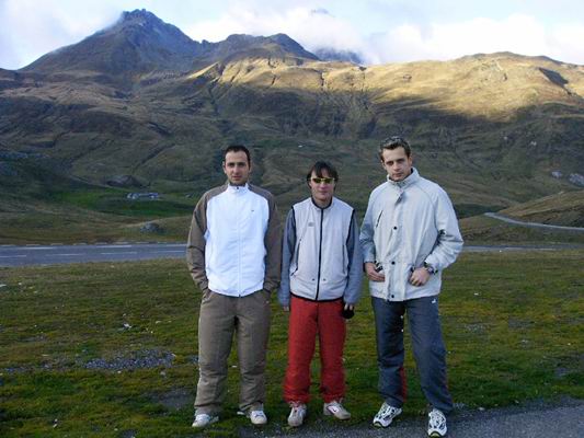 Tres Dandys en la monta�a