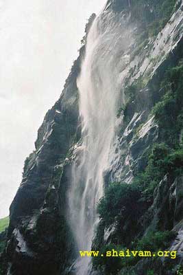 Wafer thin falls - like the mind of shiva sharaNas