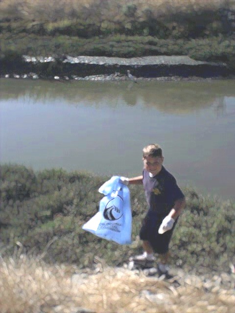 check out the egret/bird in the background