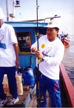 ld4.jpg (100581 bytes)