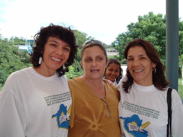 Bete, Vera e Regina no intervalo para o caf durante o II Congresso Estadual de Educao de Rondnia