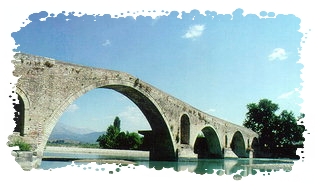 The medieval bridge of Arta