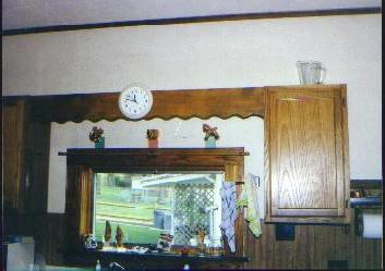 old kitchen....booo...hisss