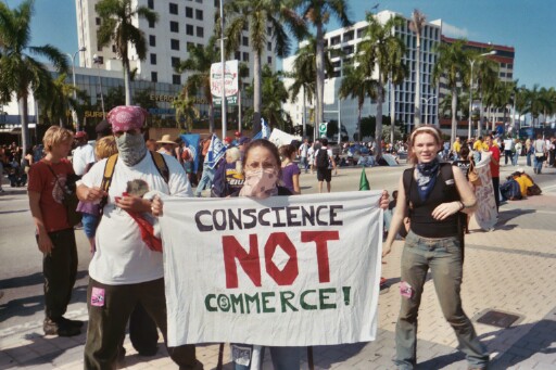 Protesters, see the cute anarchist? lol