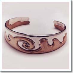 Serie Ondas. Pulsera dual en plata y cobre