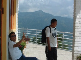 victory sign to the top