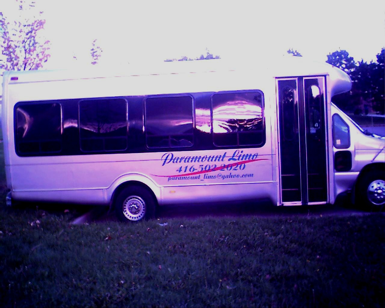 Limo Bus