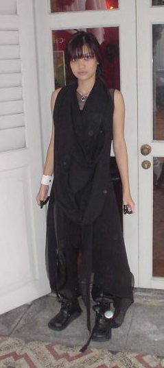 Di as Toshiya..