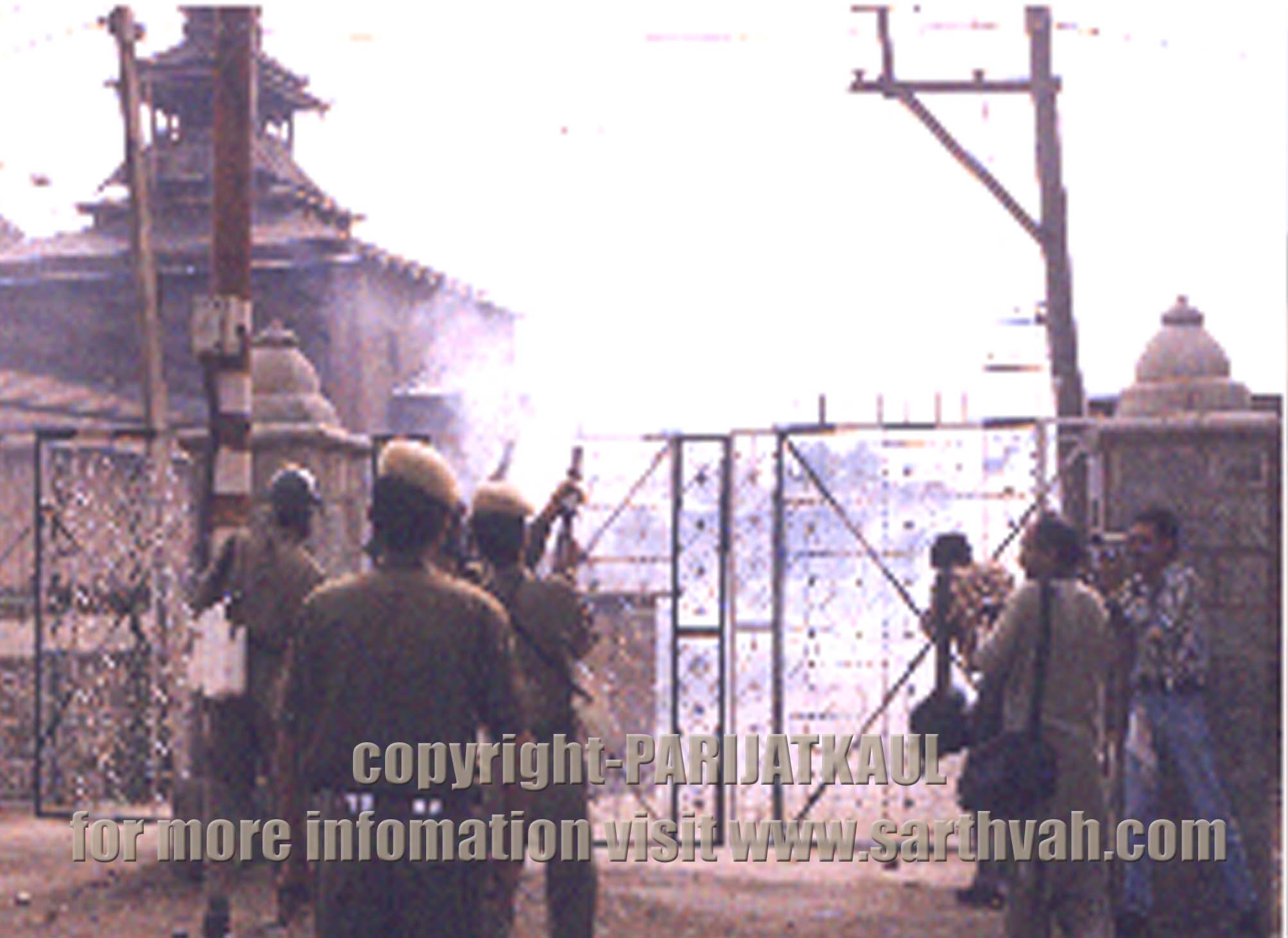 India's First Crew To Shoot A Live Enounter In Jammu & Kashmir!