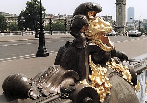 Pont Alexander 111