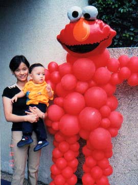 Elmo Balloon Sculpture