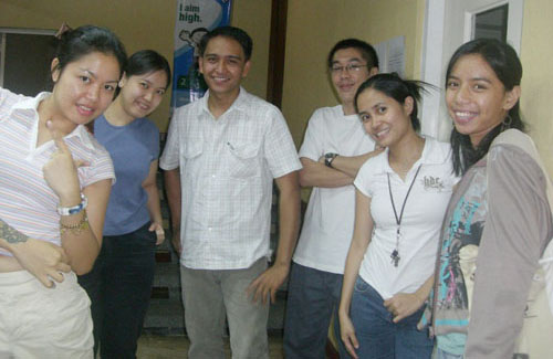 L-R: ida, jiyas, ehly, david, pinay, mariel