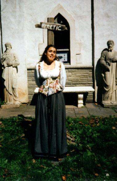 Suzanne in Distress