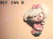 244 B FILLETTE BLONDE ROBE ROSE.JPG (9526 octets)