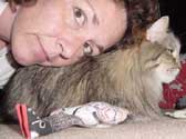 r_snuggles2_th.jpg (12078 bytes)