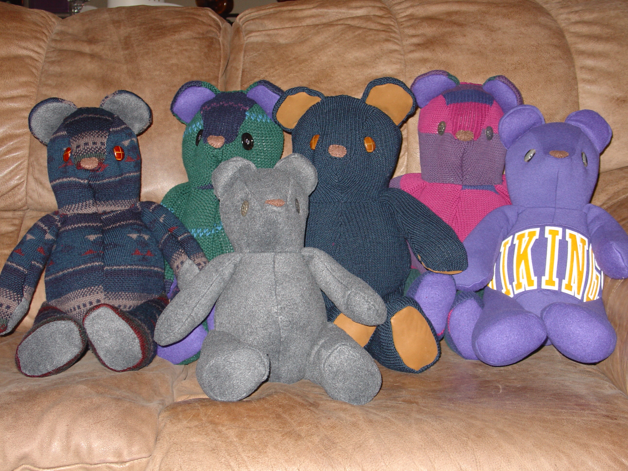 CLICK HERE for more info. about our MEMORY BEARS!