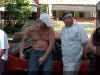 bbq.ben.ron.b.jpg (76190 bytes)